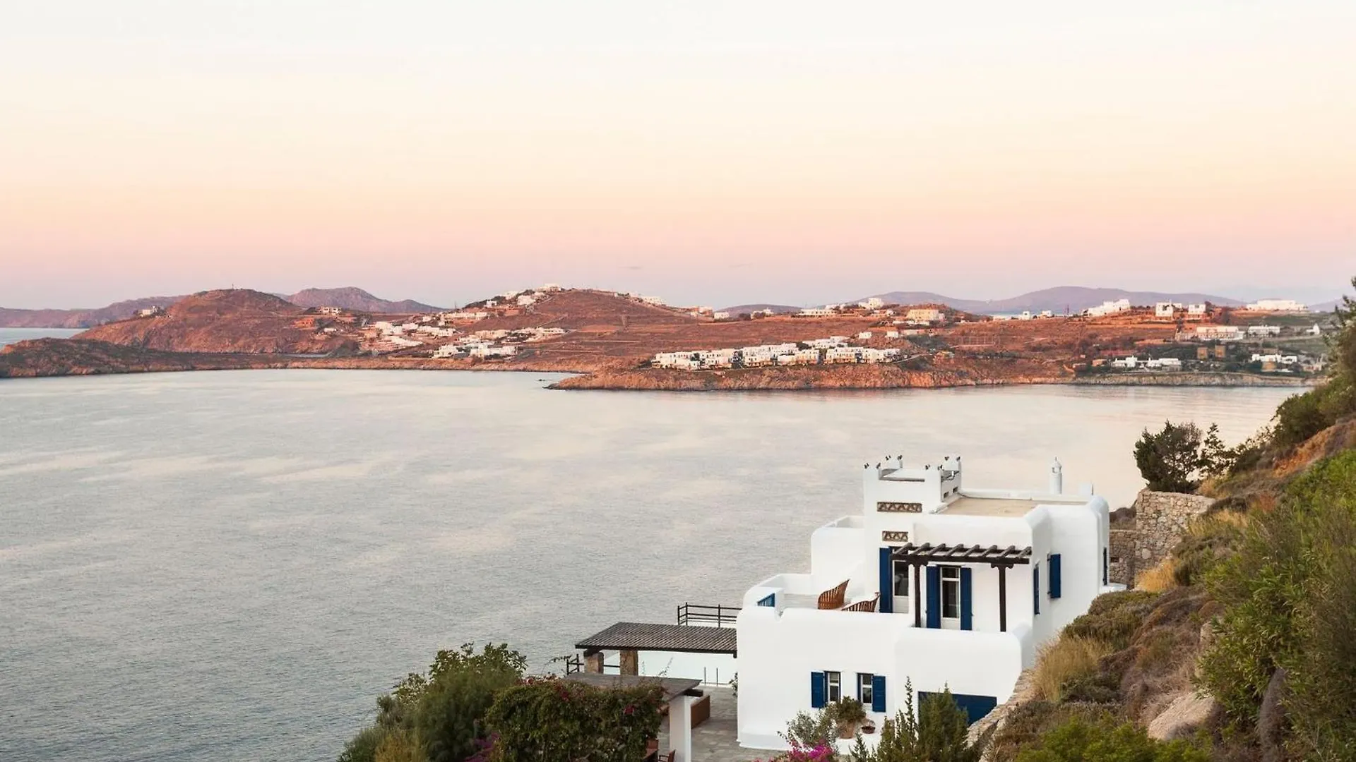 Excellent Mykonos Villa Villa Psarrou Lambda 5 Bedrooms Stunning Sea Views Psarrou Mykonos Town